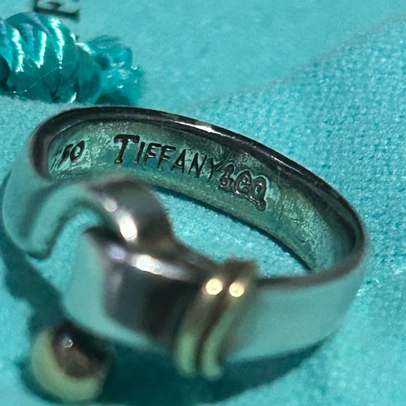 Tiffany & Co. Vintage 750 Gold 925 Sterling Silver Hook & Eye Ring - Size 4.5 - Picture 7 of 9